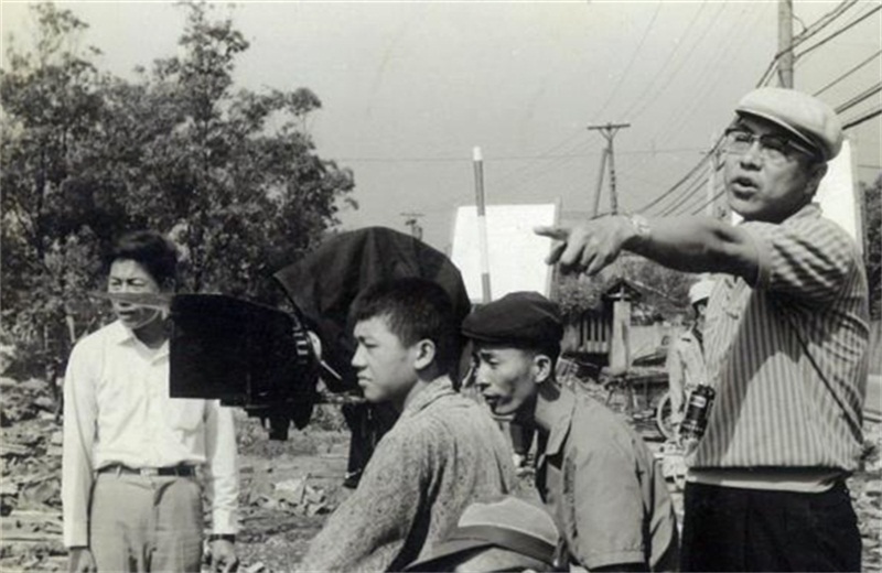 李翰祥曾拍过20多部“风月片”，却被香港电影协会颁发终身荣誉奖 怎么回事？【图】