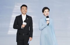 康辉刘雅洁两人同是中央电视台的主持人，两人的爱情让大家羡慕   怎么回事？