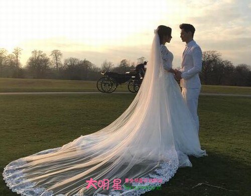 杨怡,罗仲谦照片资料 TVB花旦杨怡与罗仲谦结婚 古堡前拍婚纱照