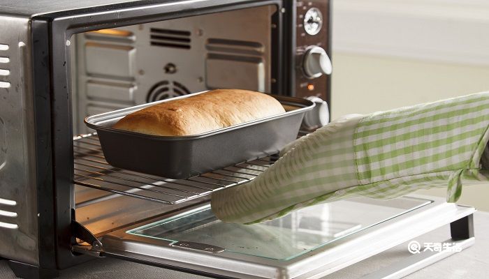 烤面包温度低了会怎样 烤箱温度对面包的影响 看完你就明白了