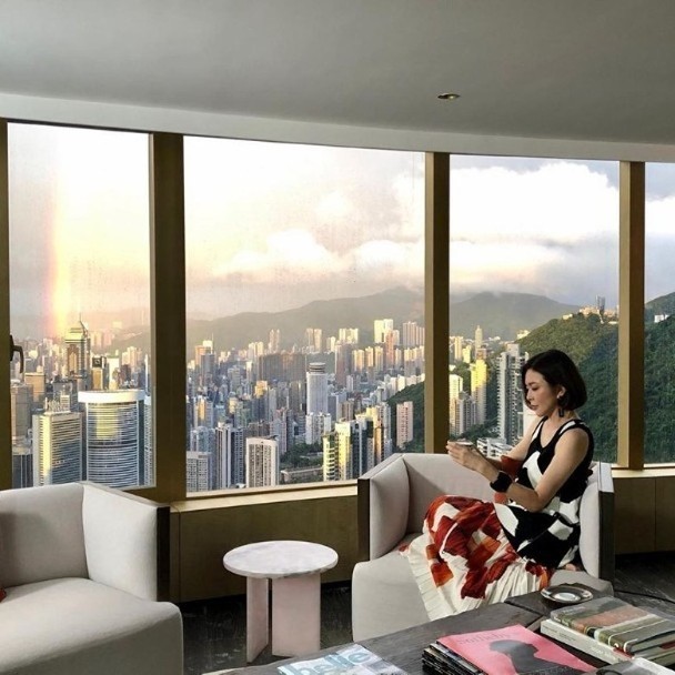 关之琳1.5亿豪宅被大师盛赞！俯视香港龙脉