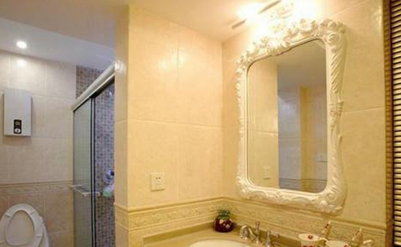 镜子放在家里什么位置最好？