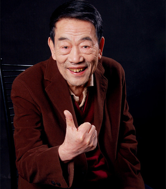90岁相声名家杨少华近照曝光，骨瘦如柴目光呆滞，健康状态令人担心
